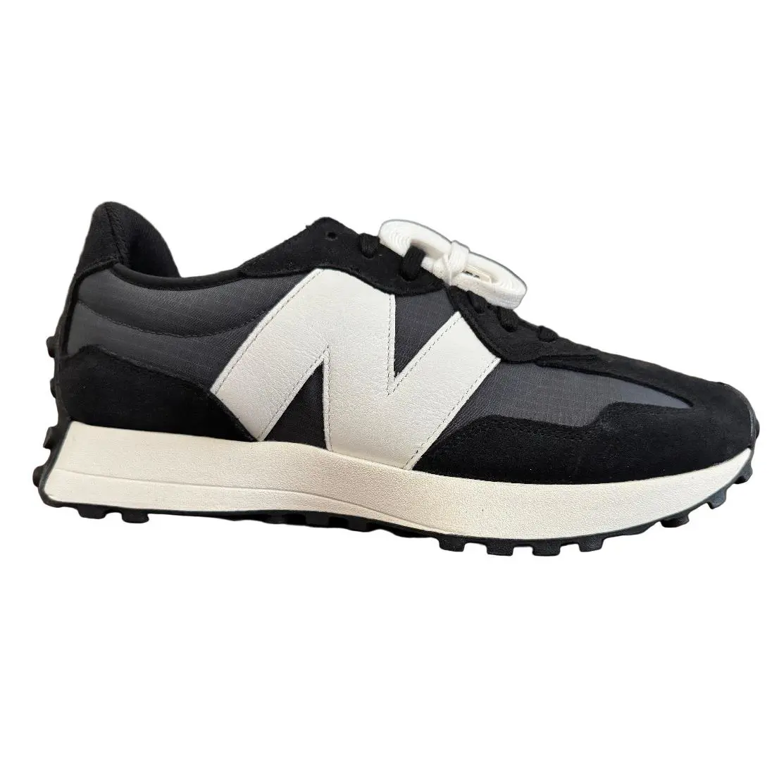 New Balance shoes - New Balance 327 - Black 0