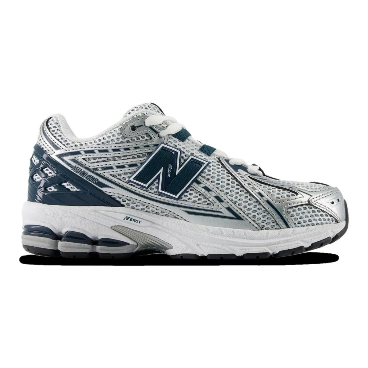 New Balance shoes - Silver Metallic (UPC: 197967812040) 0