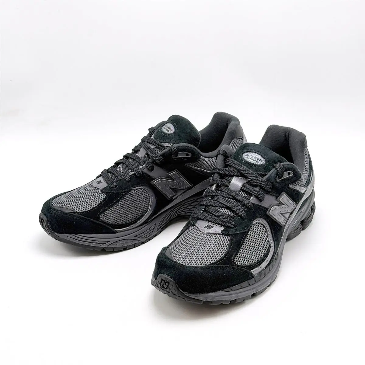 New Balance shoes - New Balance 2002R - M2002RBL - Black 0