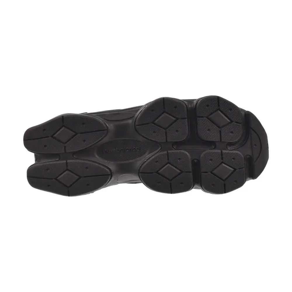New Balance shoes - Black/Black 4