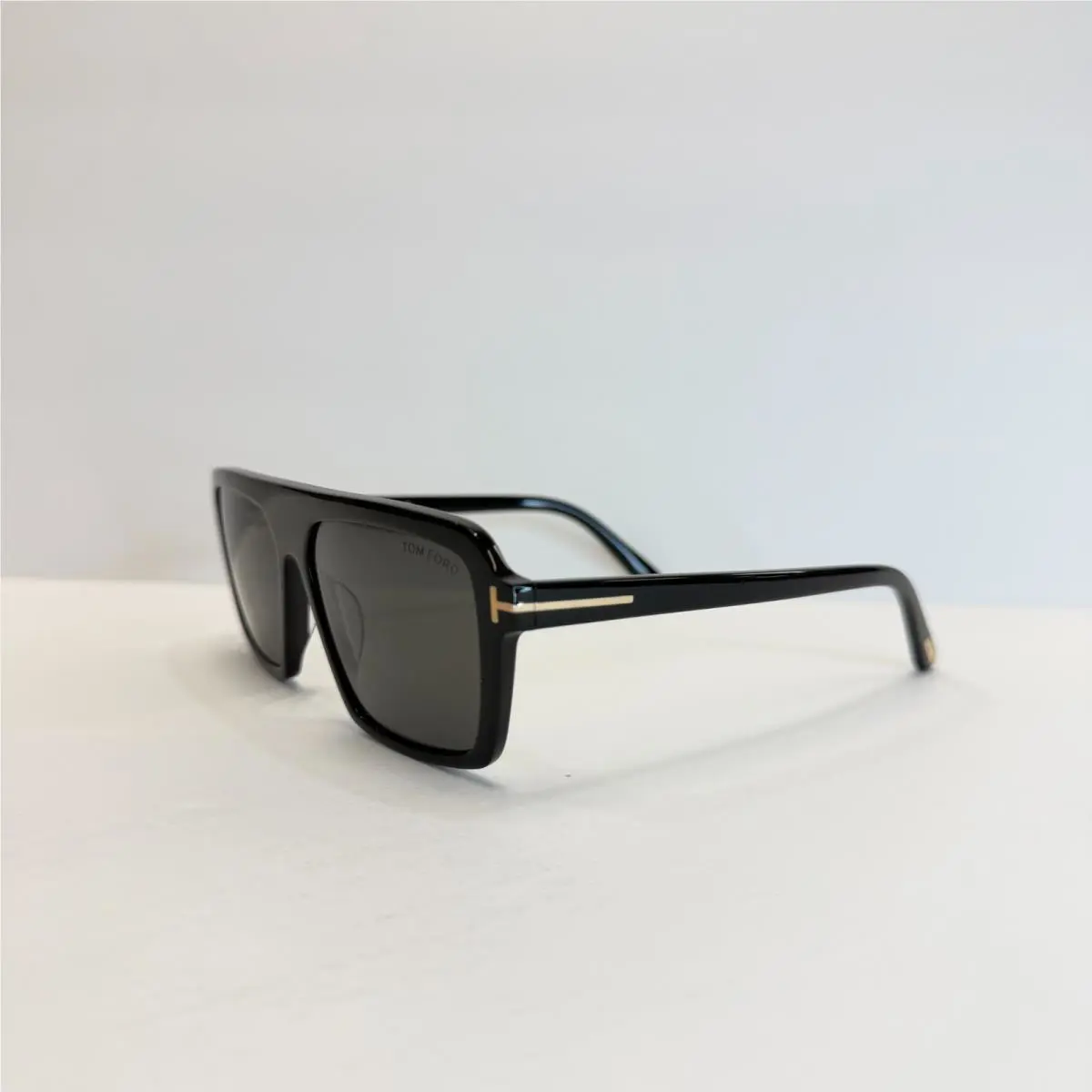 Tom Ford TF 1176 Vincent 01A 58-15 w/ Smoke Lenses
