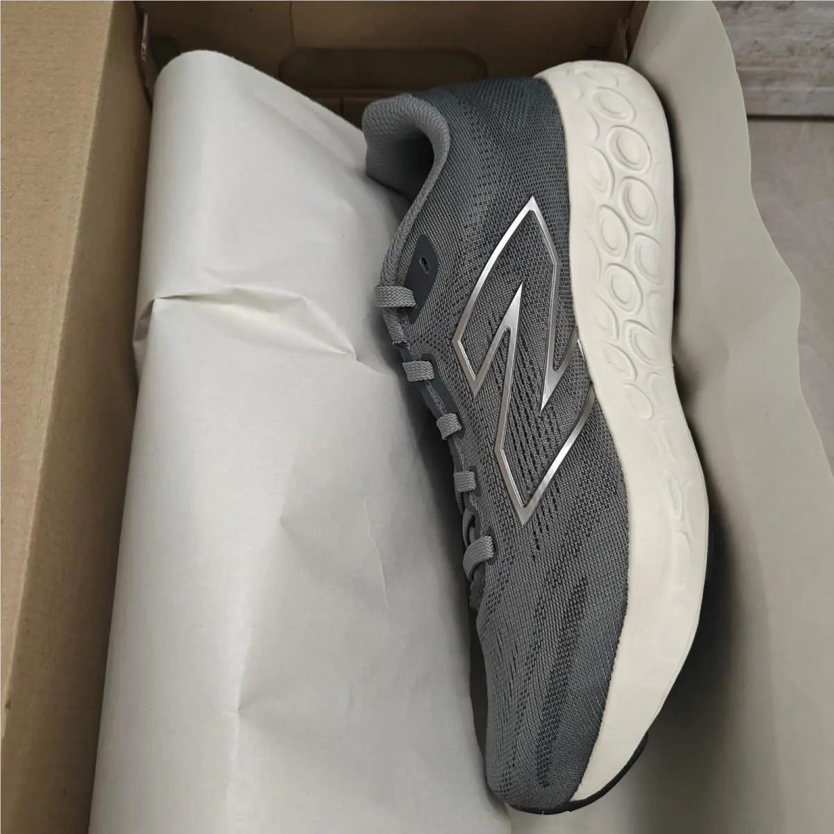 New Balance shoes - 680 - Gray (UPC: 197375620022) 7