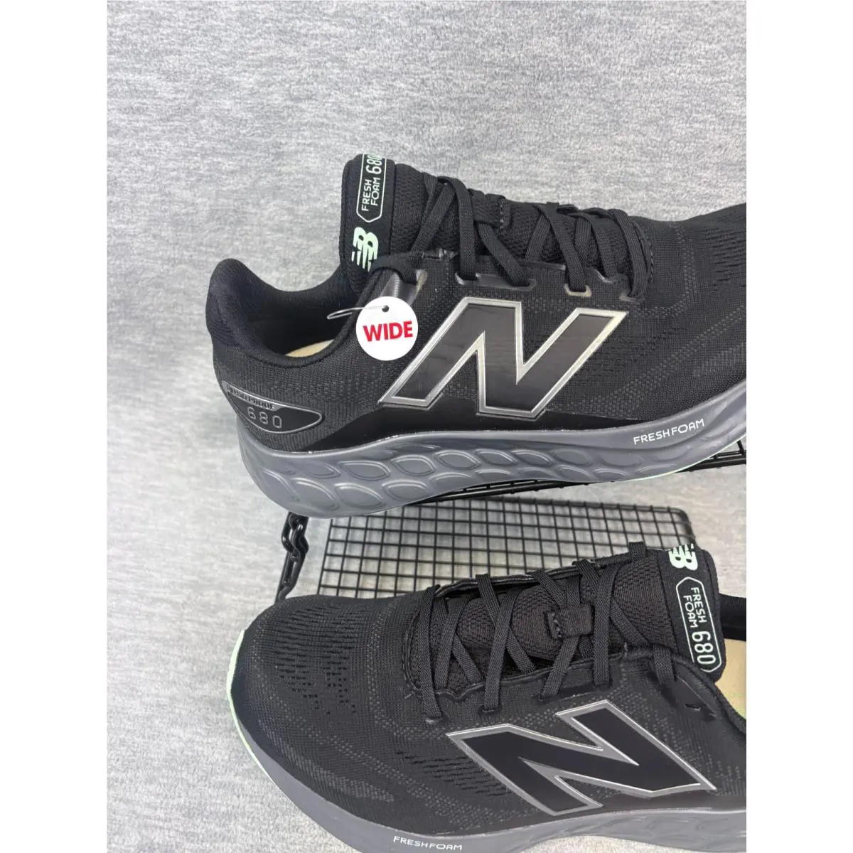 New Balance shoes - Black 1