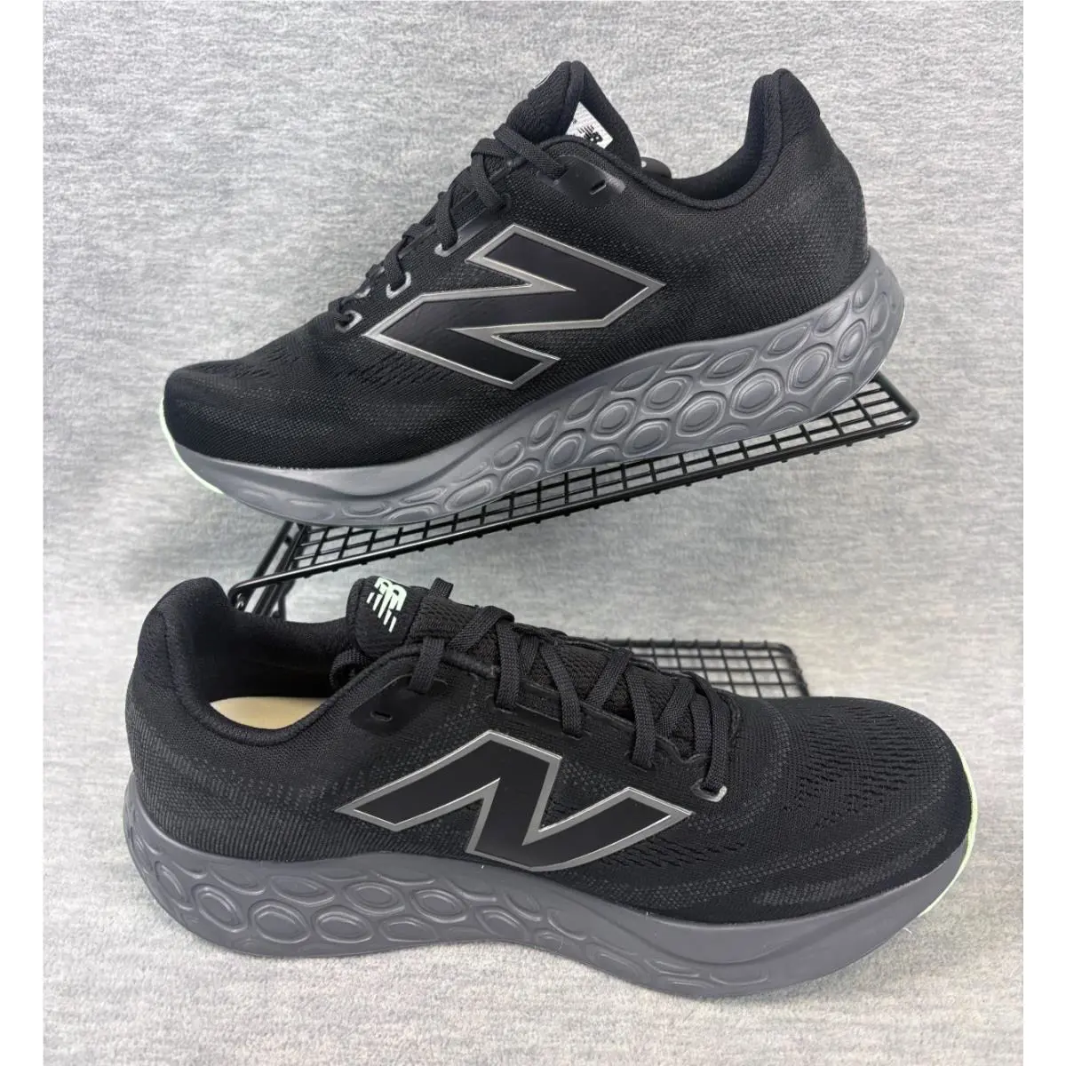 New Balance shoes - Black 3