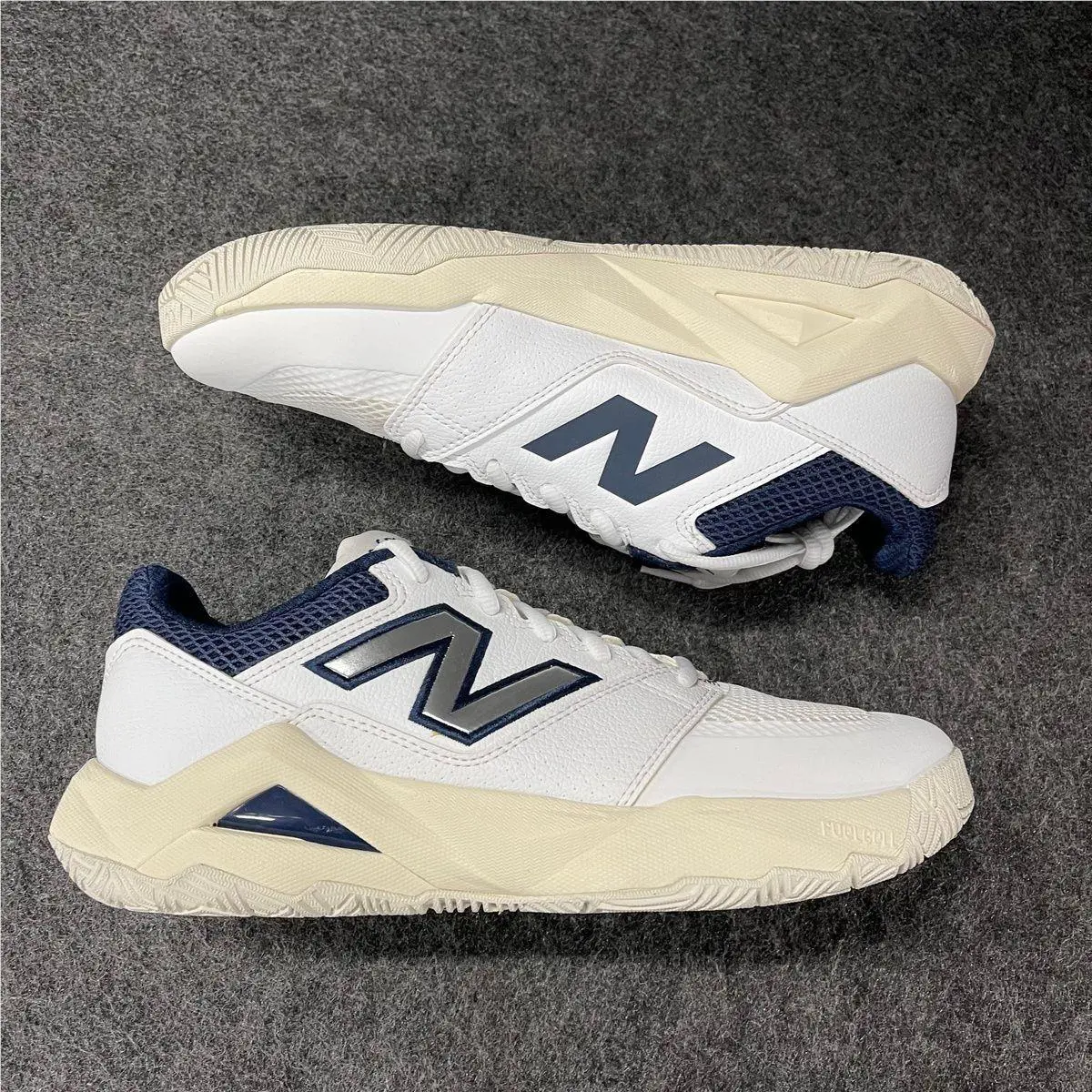 New Balance shoes - VS188422 - vs-188422 - White (UPC: 197967999536) 0