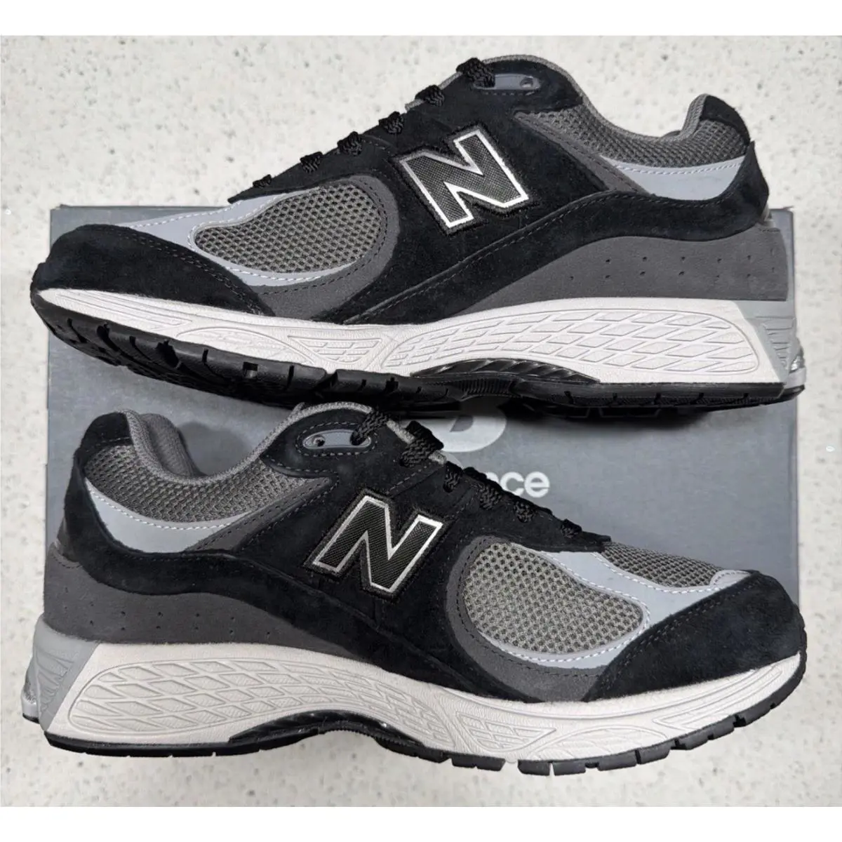 New Balance shoes - New Balance 2002R - U2002RC - Gray 1