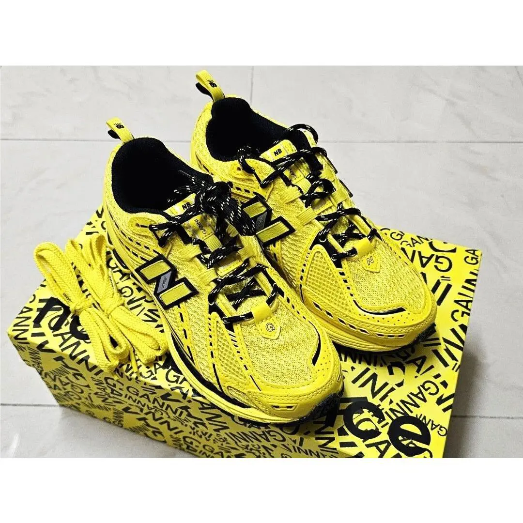 New Balance shoes - New Balance 1906R - M1906RGA - Blazing Yellow/Black 3