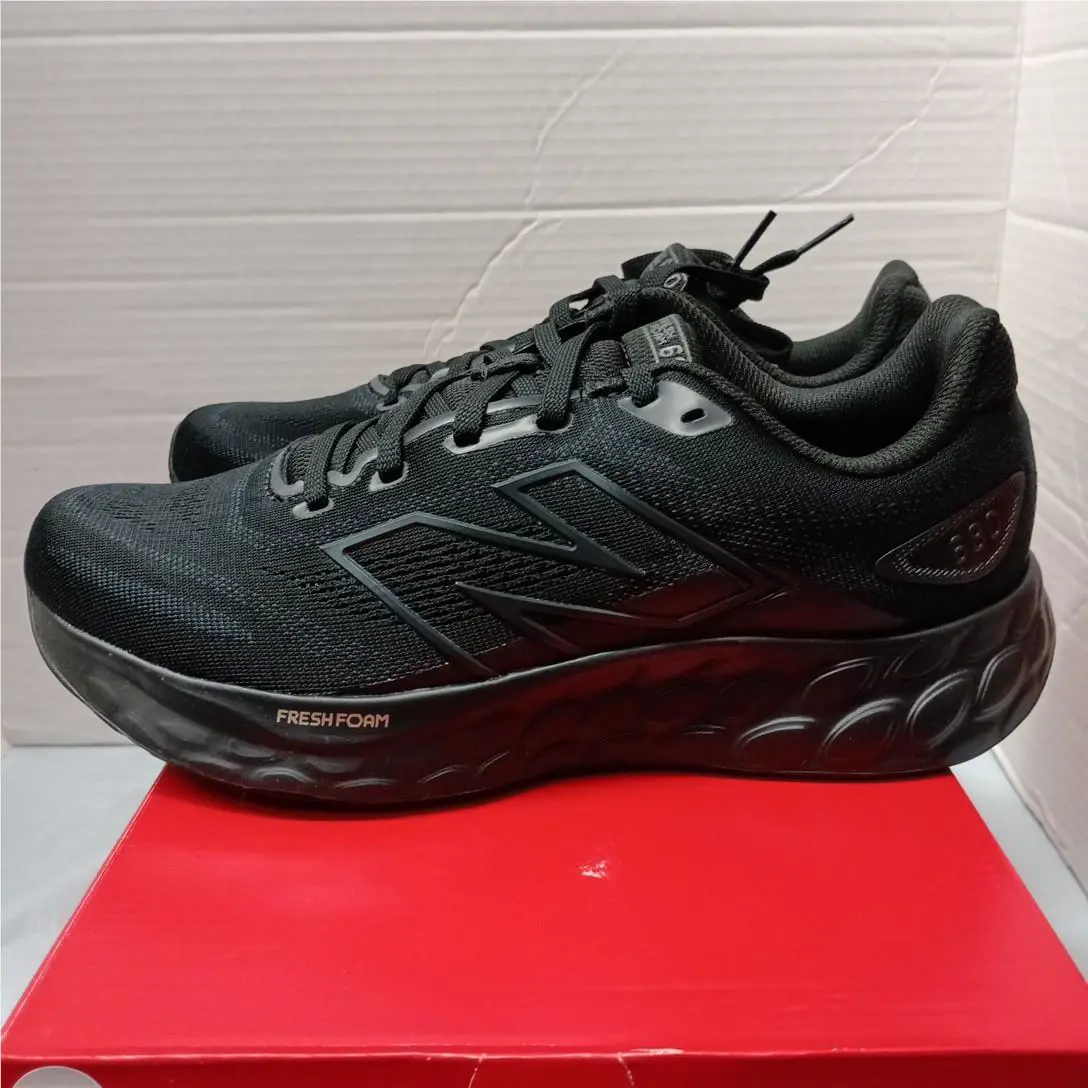 New Balance shoes - New Balance 680 V8 - M680CK8 4E - Black 1