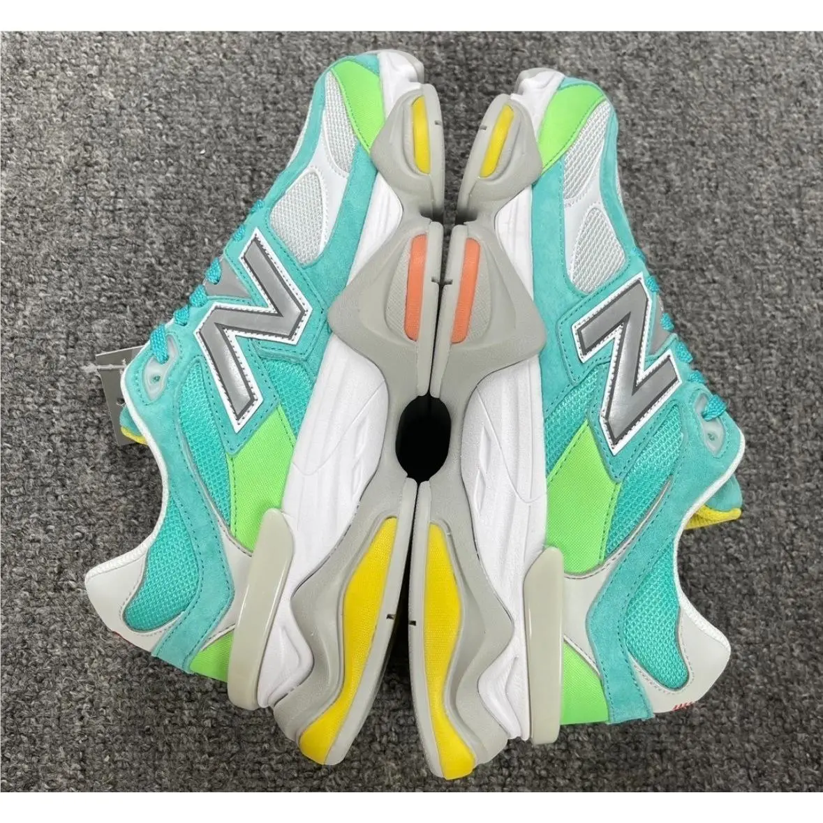 New Balance shoes - New Balance 9060 - U9060DBT - Virtual Blue / White / Reflection Grey 3