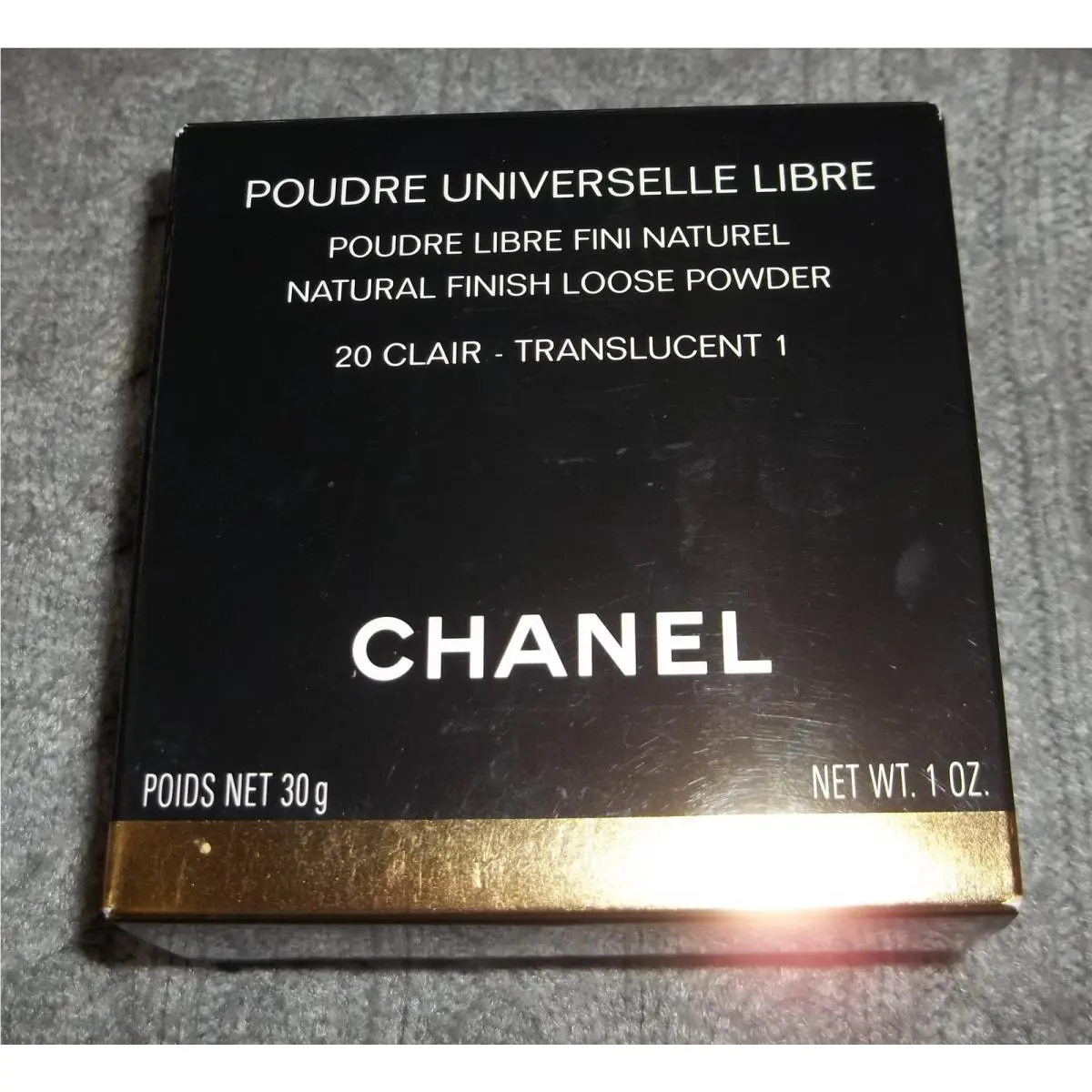 Chanel Poudre Universelle Libre. 20 Clair Translucent 1