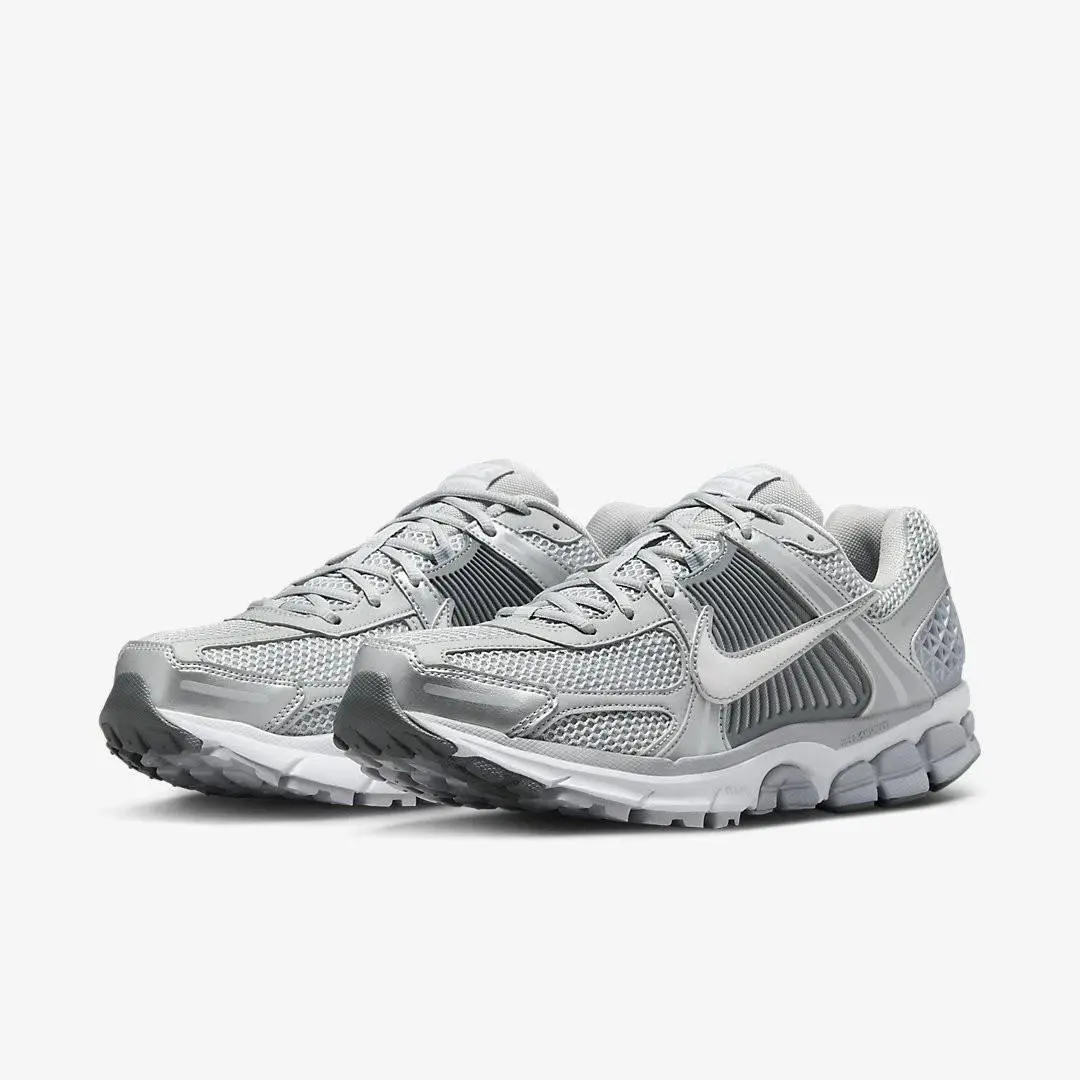 Size 15  Air Zoom Vomero 5 Wolf Grey Running Shoes FJ4151-003 Men’s by Nike
