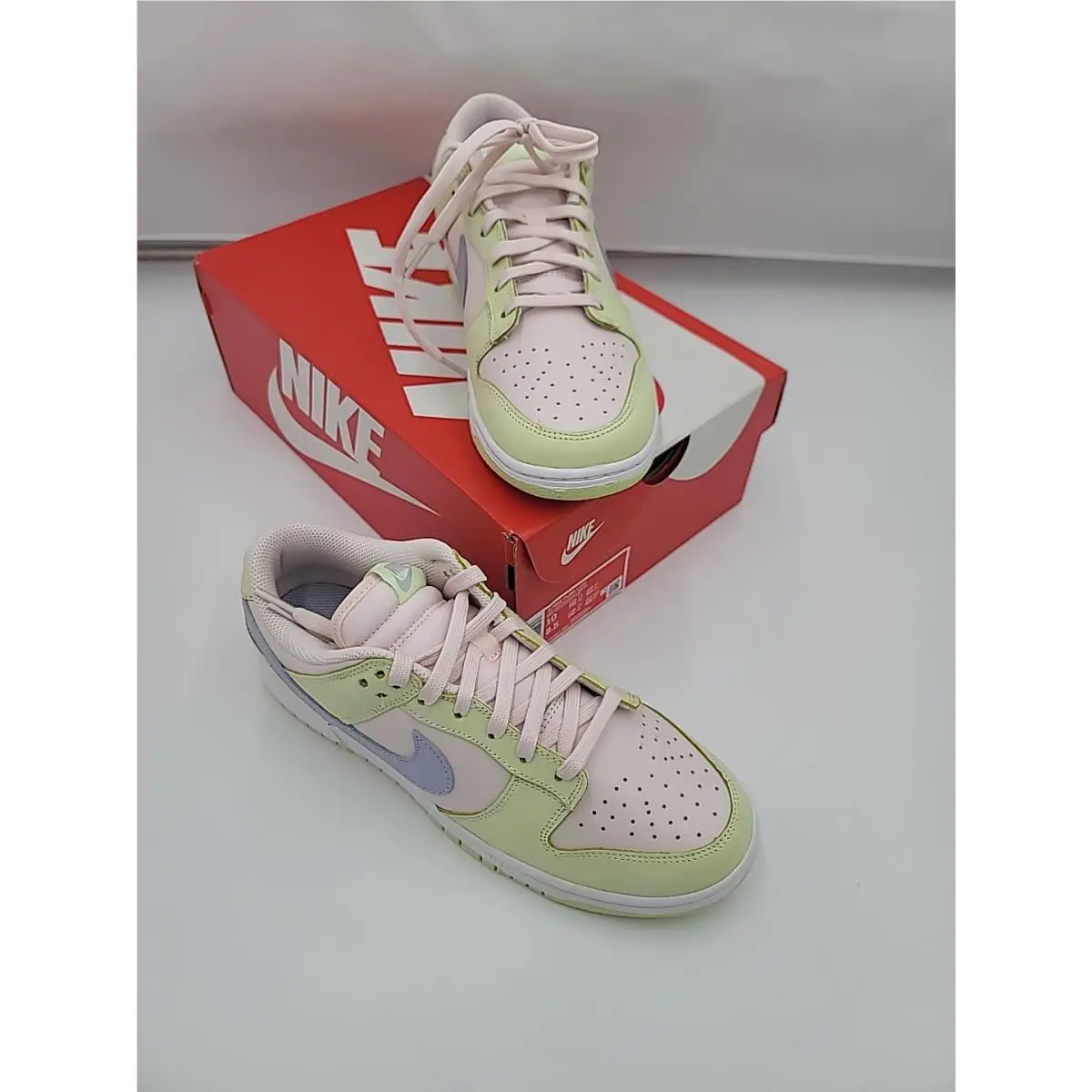 Nike Wmns Dunk Low Light Soft Pink DD1503-600 Women`s Size 10 Mens Zise 8.5