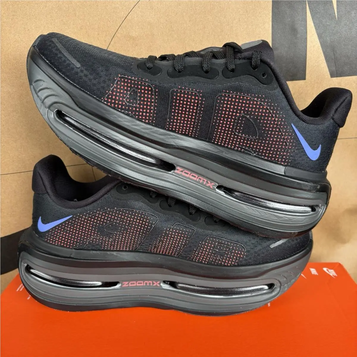 Nike shoes - Nike Vomero Premium - Vomero Premium - HM5973-002 - Pink 1