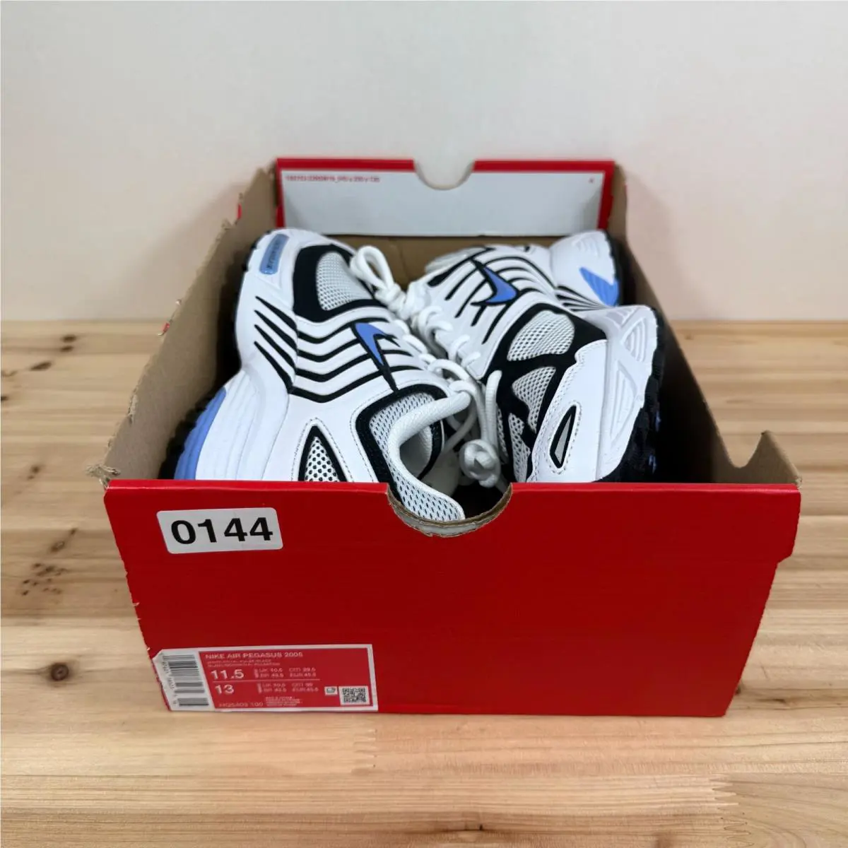 Nike shoes - Nike Air Pegasus 2K5 - Air Pegasus - HQ5403-100 - White, Manufacturer: White/Black/Metallic Silver/Royal Pulse 0