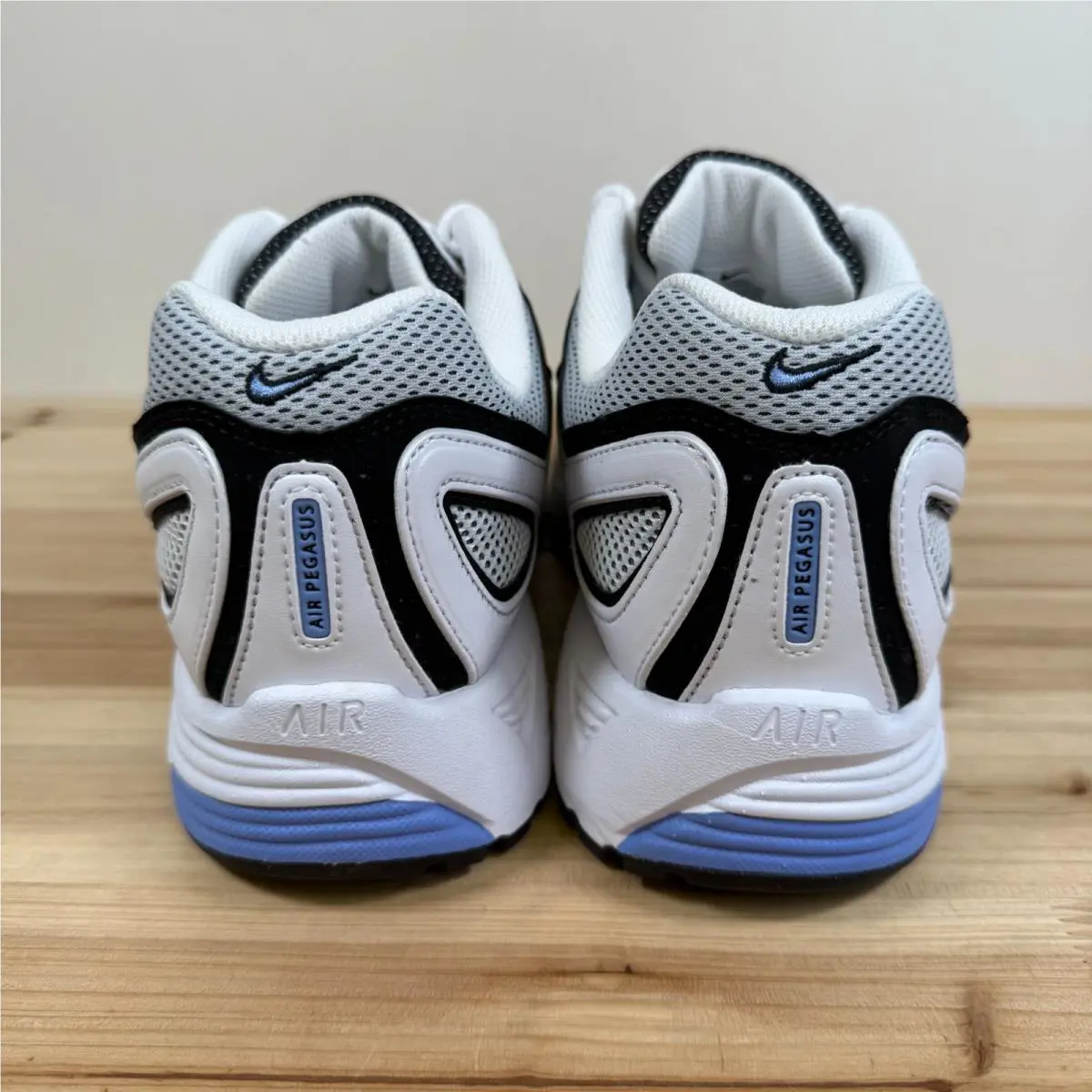 Nike shoes - Nike Air Pegasus 2K5 - Air Pegasus - HQ5403-100 - White, Manufacturer: White/Black/Metallic Silver/Royal Pulse 3