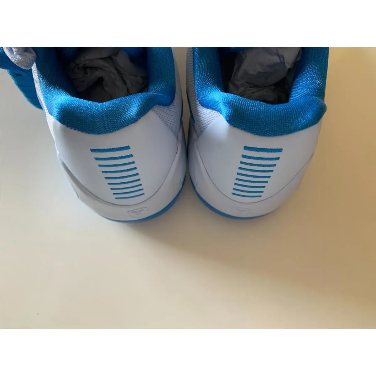 Nike shoes - Hydrogen Blue (UPC: 198730008974) 8