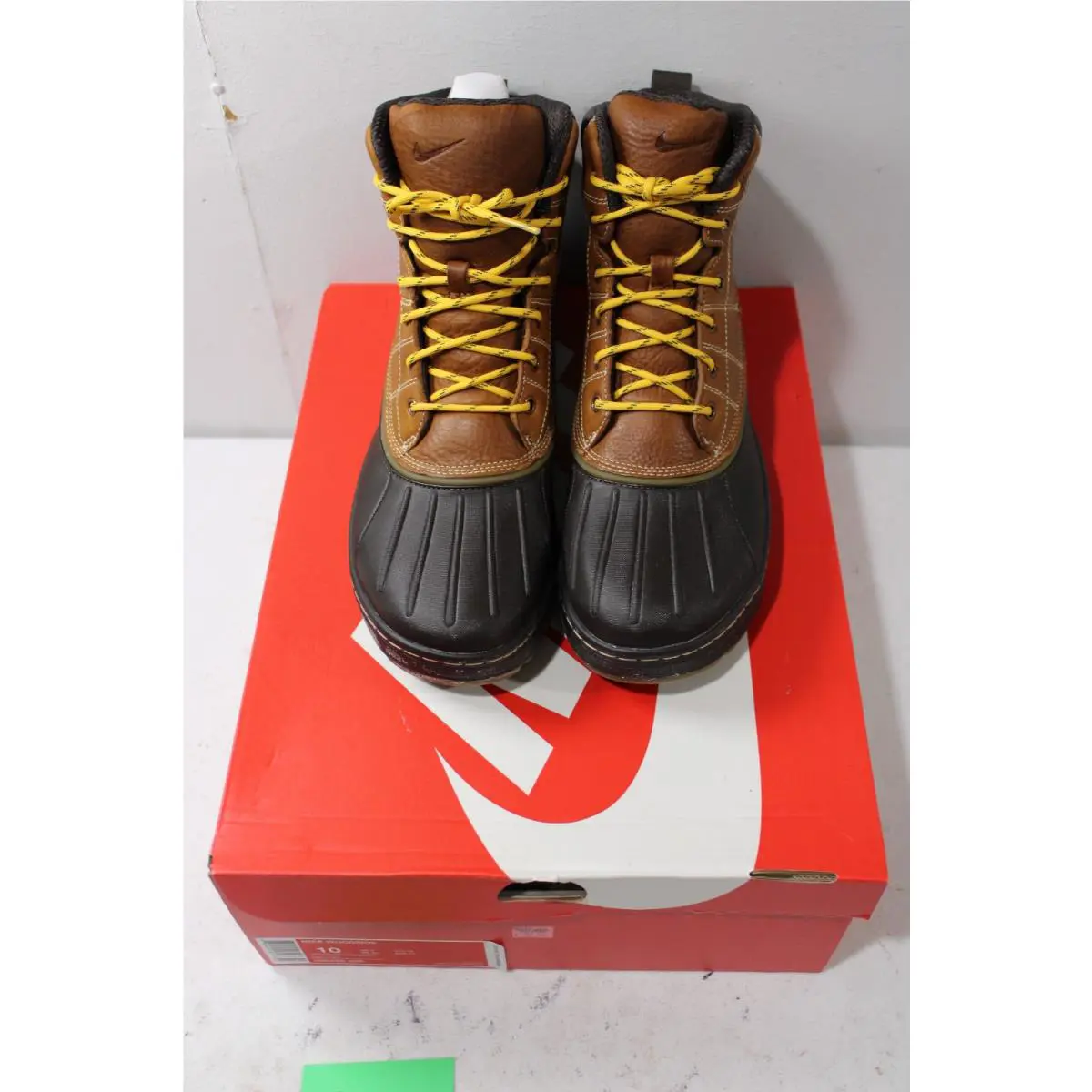 Nike shoes - Nike Woodside - Woodside - 386469-200 - Brown 3