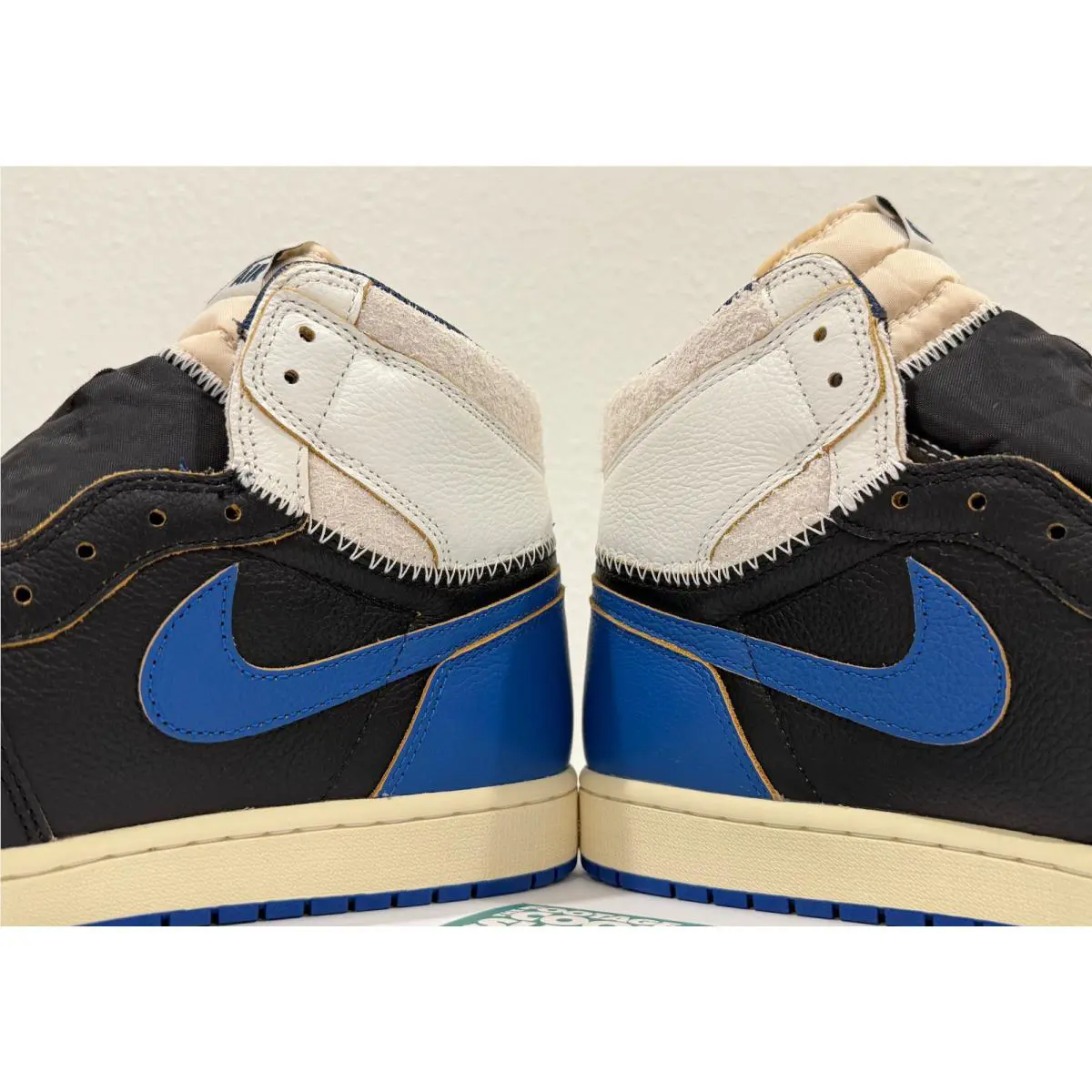 Nike shoes - Nike Air Jordan 1 Retro Hi OG SP - IO7847-001 - Black 4