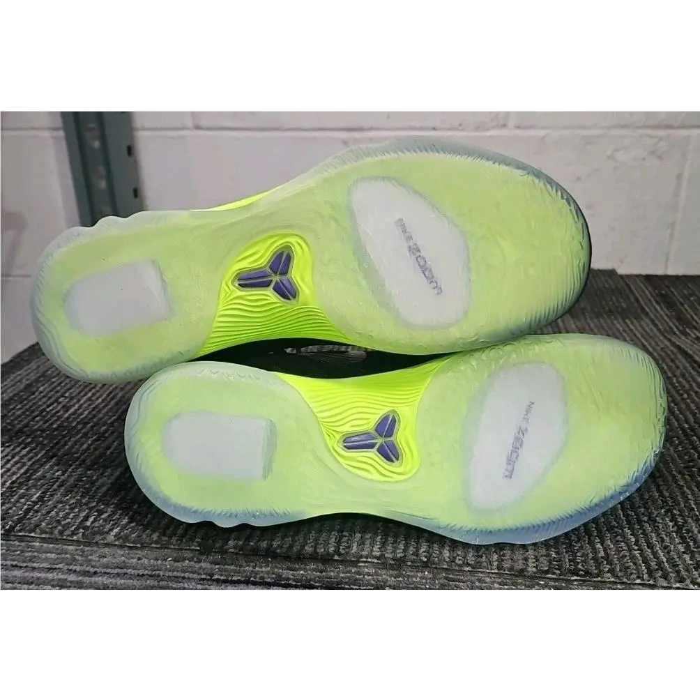 Nike shoes - Nike Zoom 749884-005 Kobe Venomenon 5 