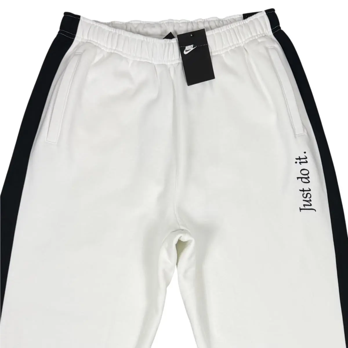 Nike clothing - BV5535-100 - BV5535-100 - White/Black (UPC: 193151000408) 0