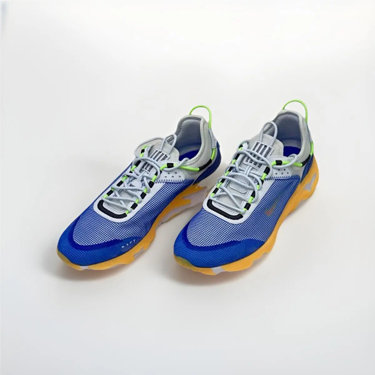Nike shoes - NIKE REACT LIVE PRM - REACT LIVE PRM - CZ9081-001 - Blue 0