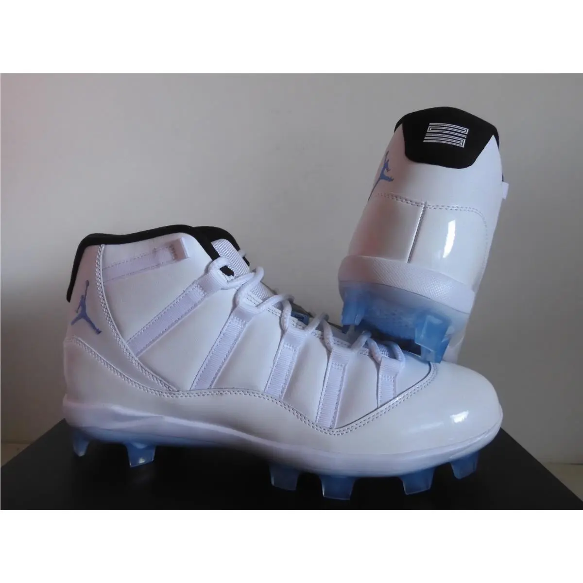Nike shoes - Air Jordan 11 - Air - HM7326-104 - White (UPC: 197602834819) 1