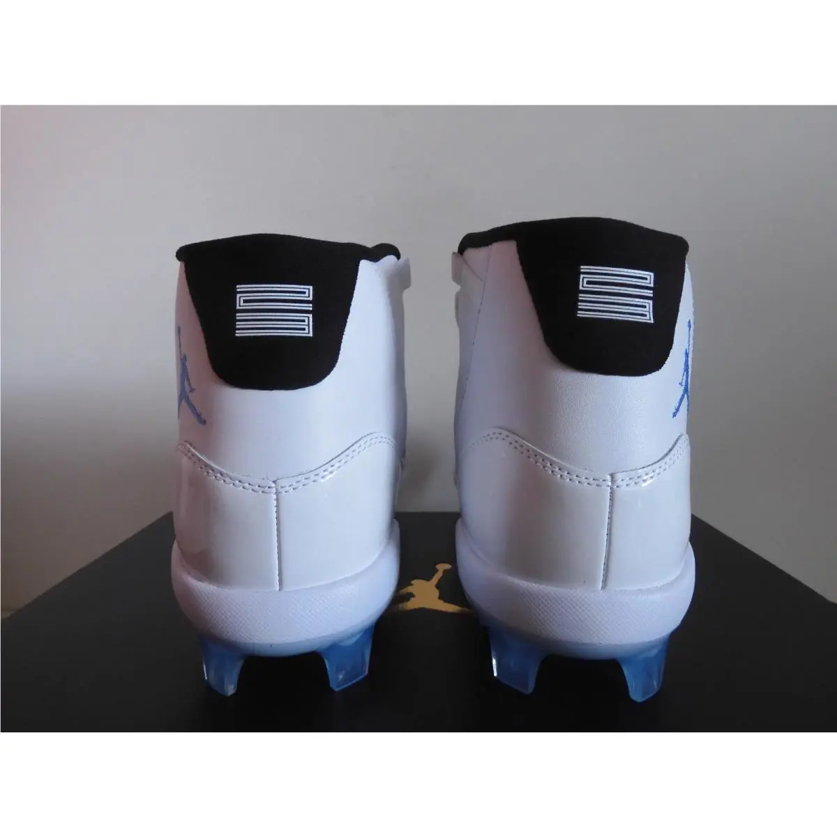 Nike shoes - Air Jordan 11 - Air - HM7326-104 - White (UPC: 197602834819) 3