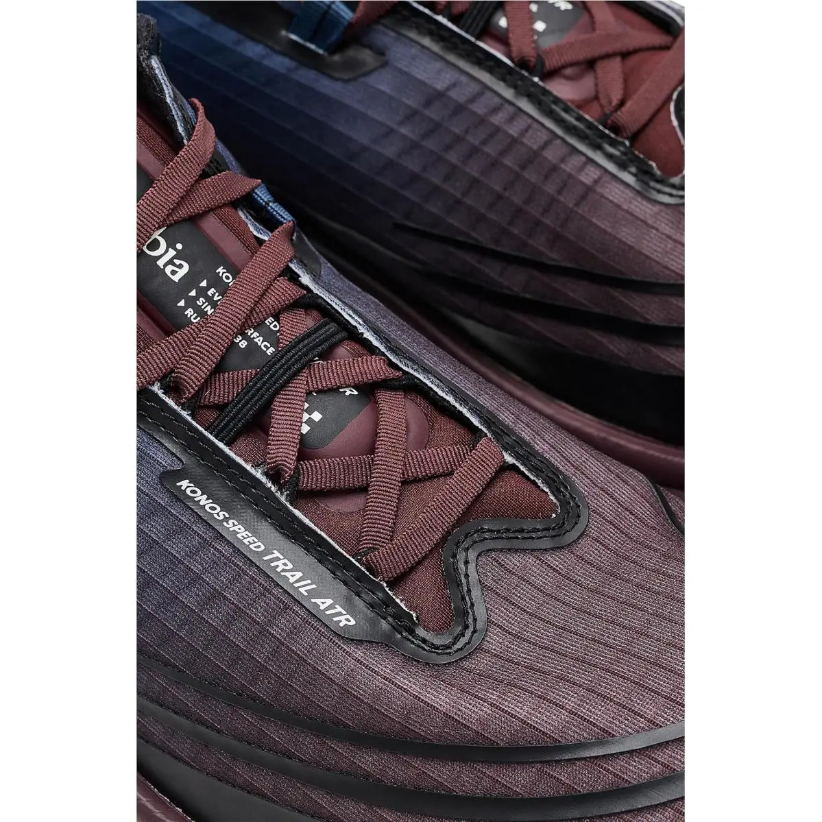 Columbia shoes - Teal Chloride/Blaze 24