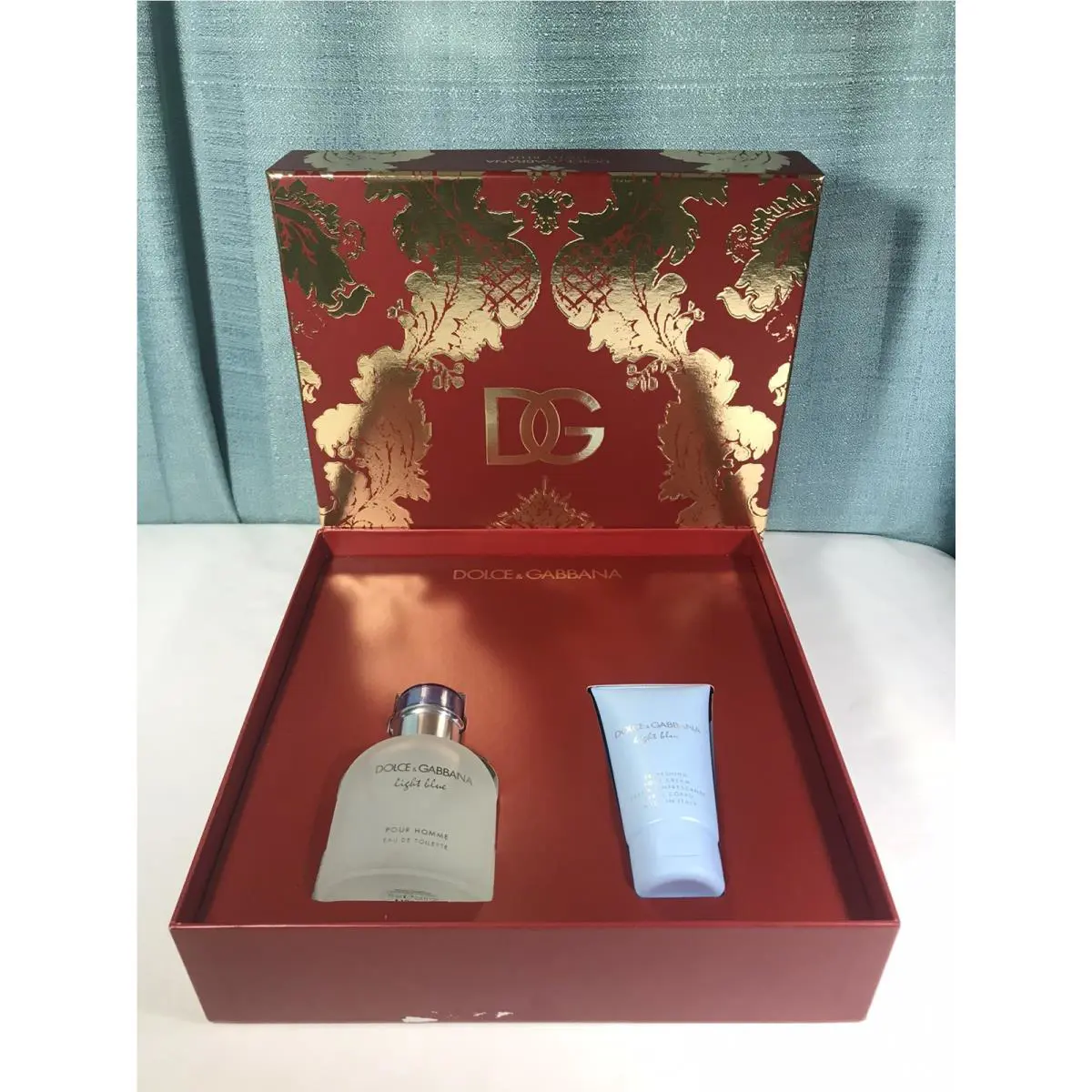 Dolce Gabbana 2.5 Floz Eau de Parfum Spray Gift Set 1.7floz Lotion Light Blue