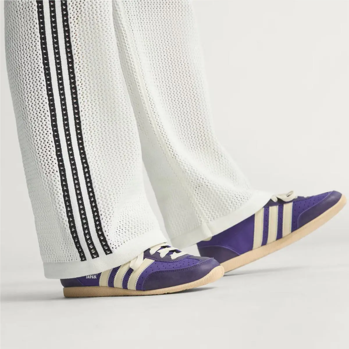 Adidas clothing - KC6493 - KC6493 - Off White 22