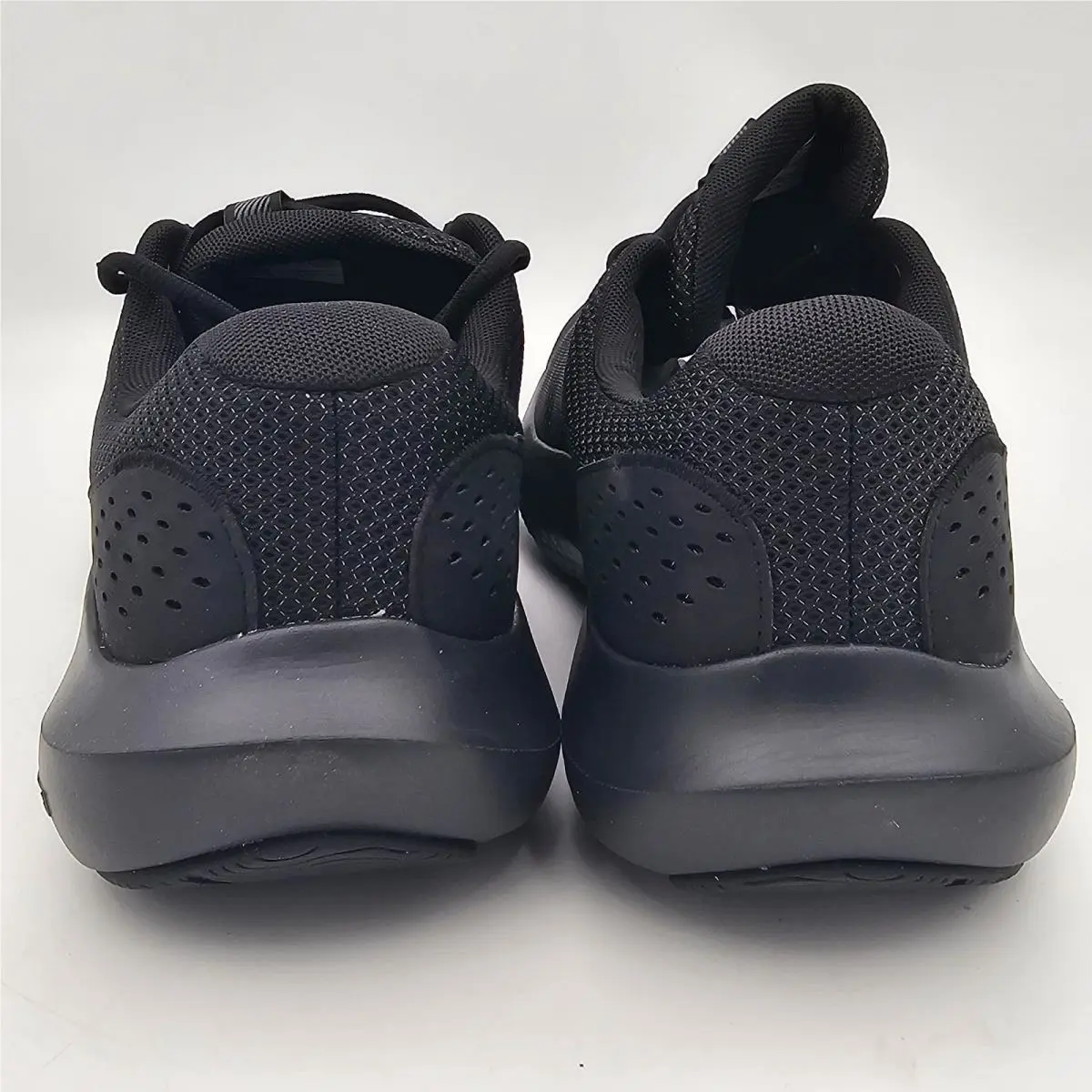 Under Armour shoes - Under Armour Charged Surge - Charged Surge - Black 6