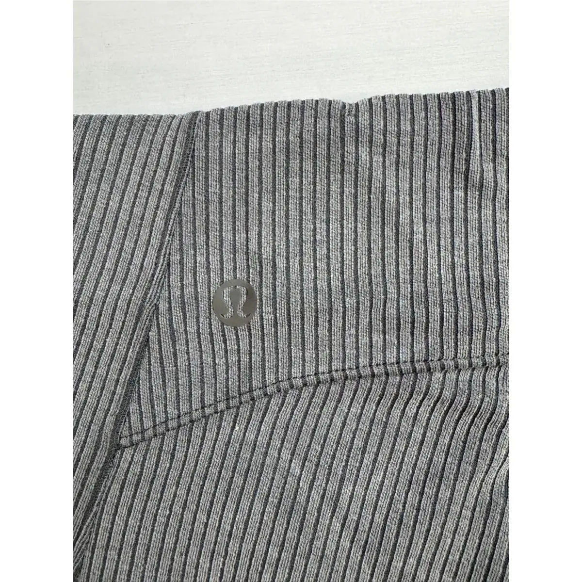 Lululemon clothing - Black, asst 10