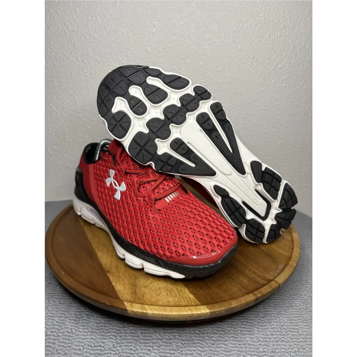 Men’s Size 13 Under Armour UA Speedform Gemini Shoes Sneakers Red Black