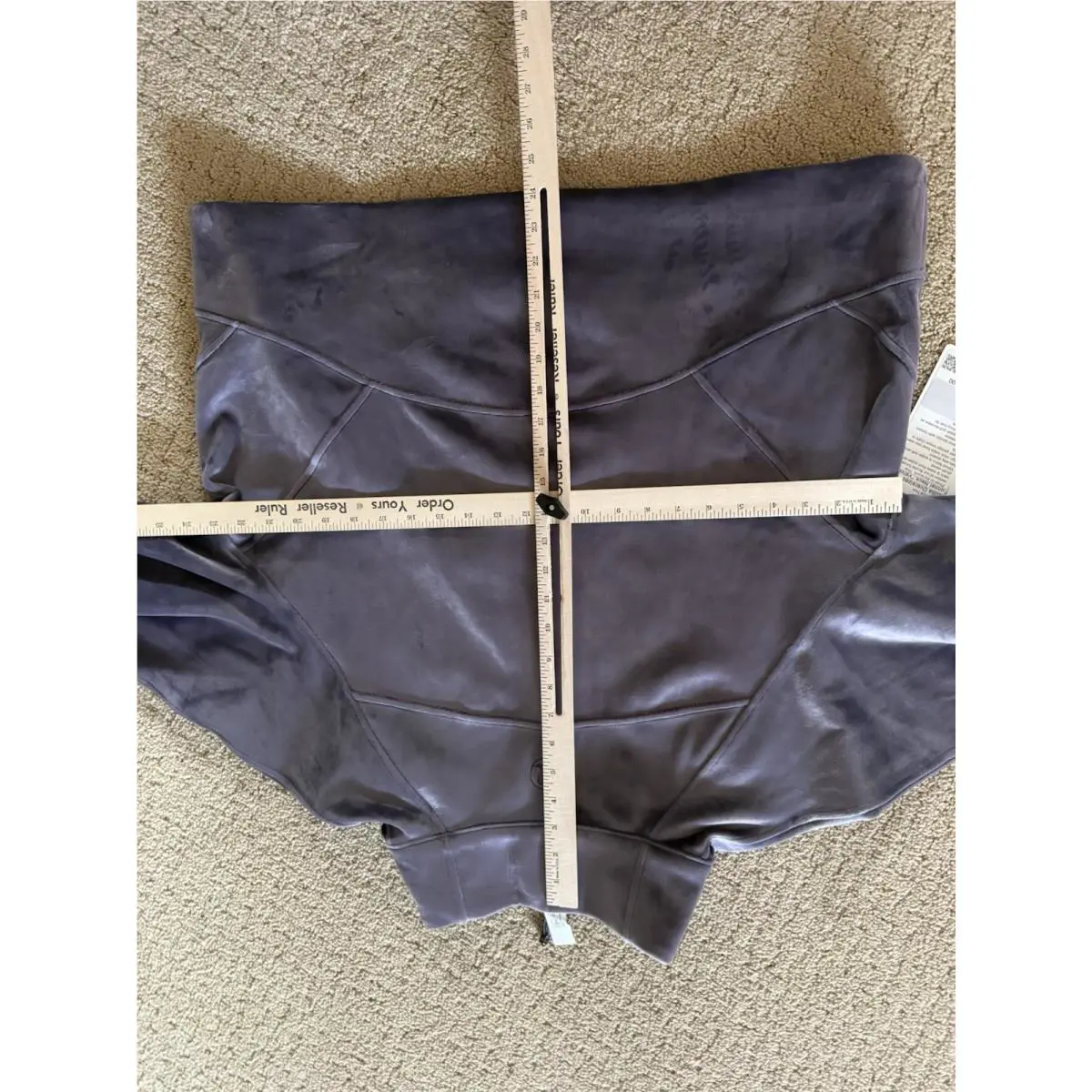 Lululemon clothing - B39 - Purple 11