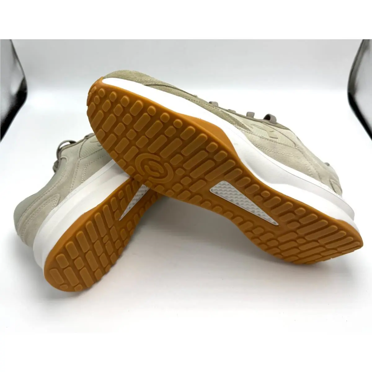 Under Armour shoes - ATHLETIC - ATHLETIC - Athletic - Beige (UPC: 197777809636) 19