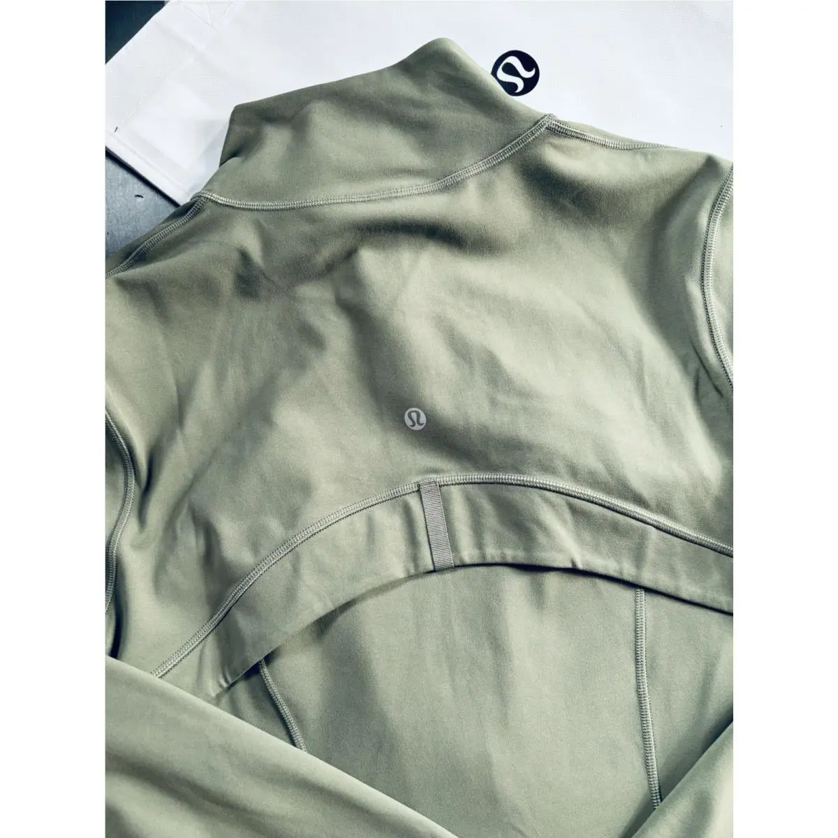 Lululemon clothing - Green 3