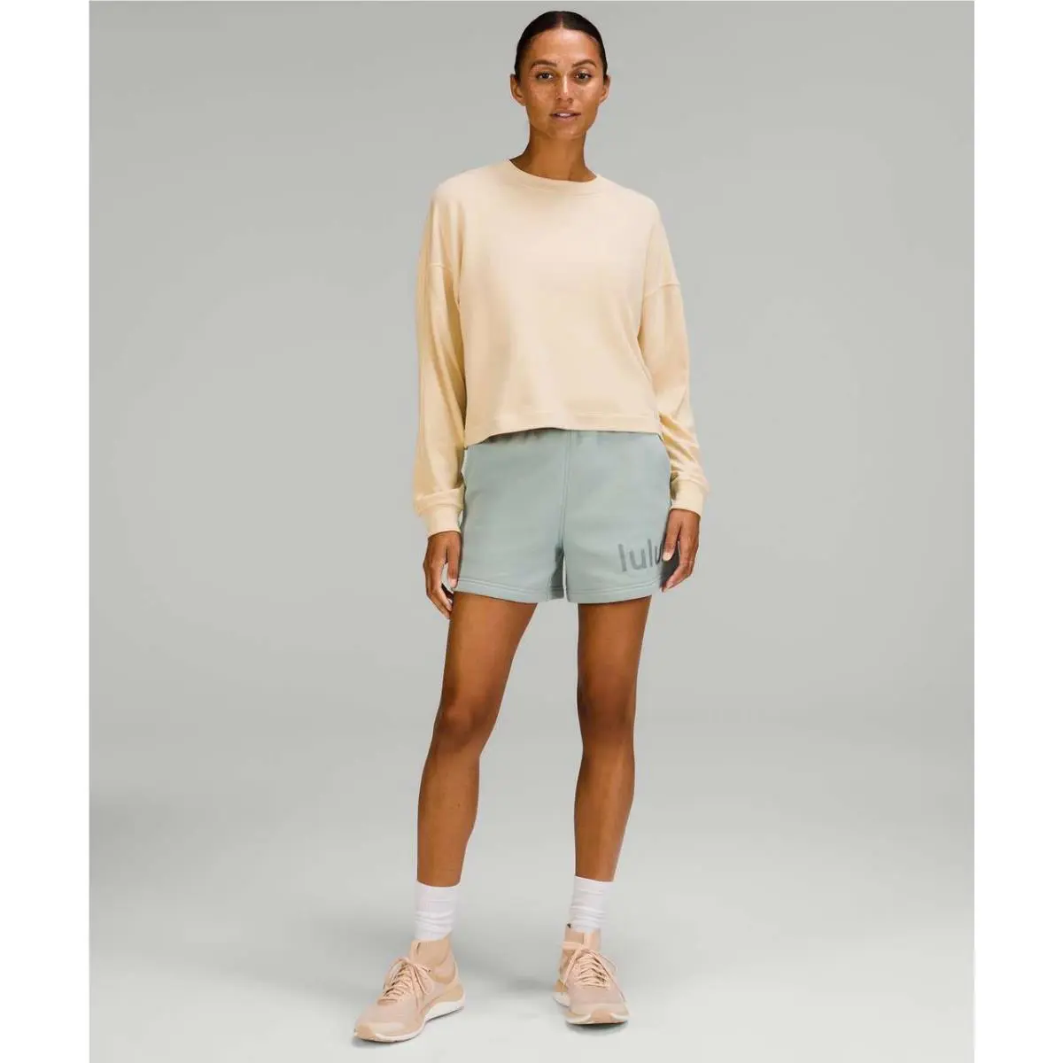 Lululemon clothing - Prosecco 0