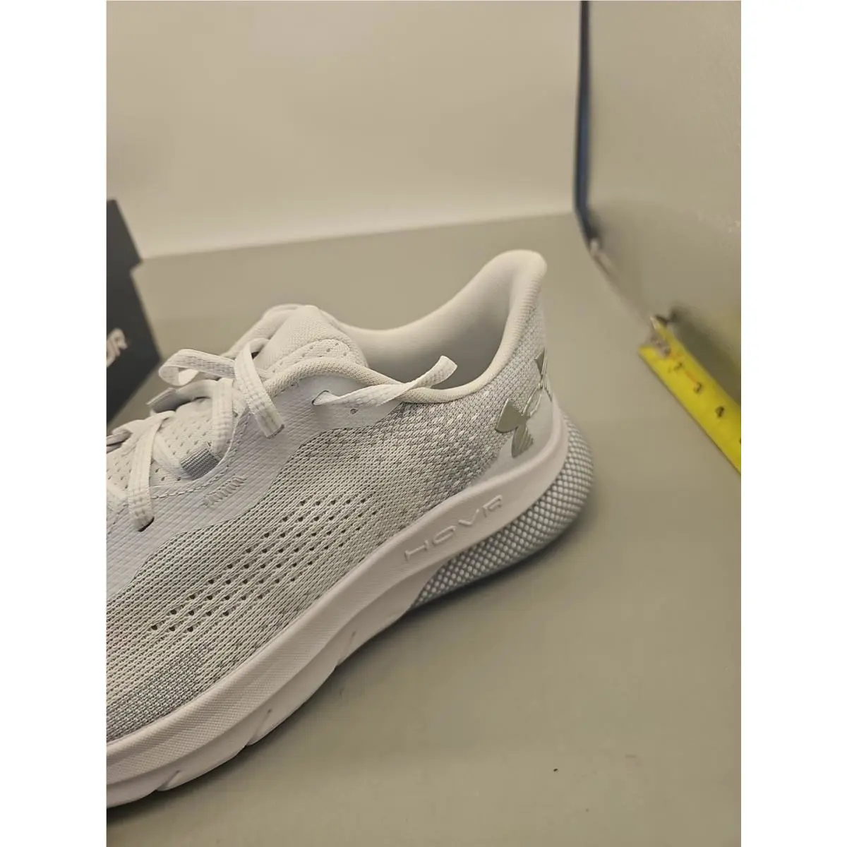 Under Armour shoes - UA W HOVR Turbulence 2 - White 0