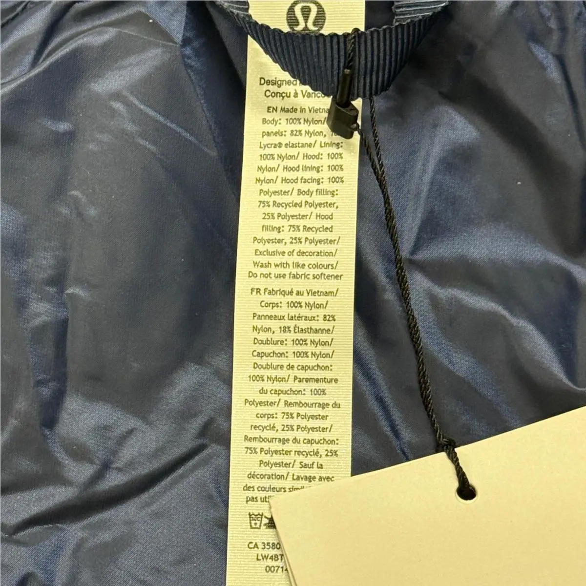 Lululemon clothing - Another Mile Vest - Another Mile Vest - Blue 3