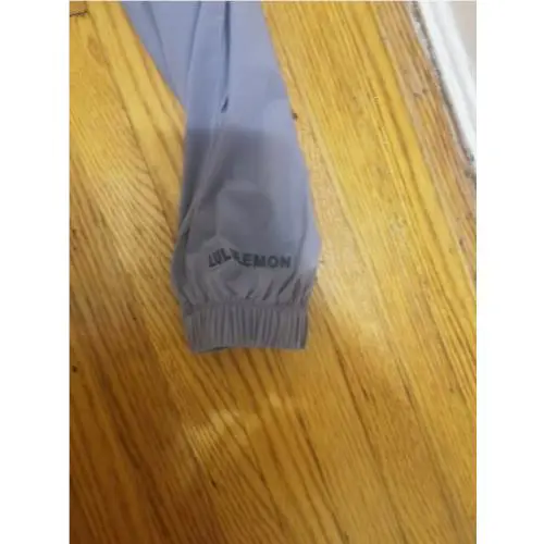 Lululemon clothing - Gray 4