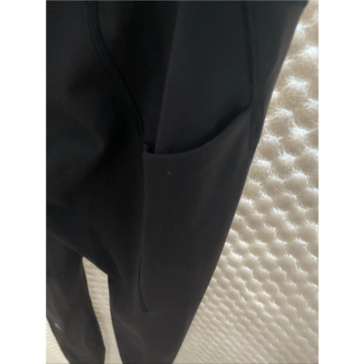 Lululemon clothing - Assorted 7