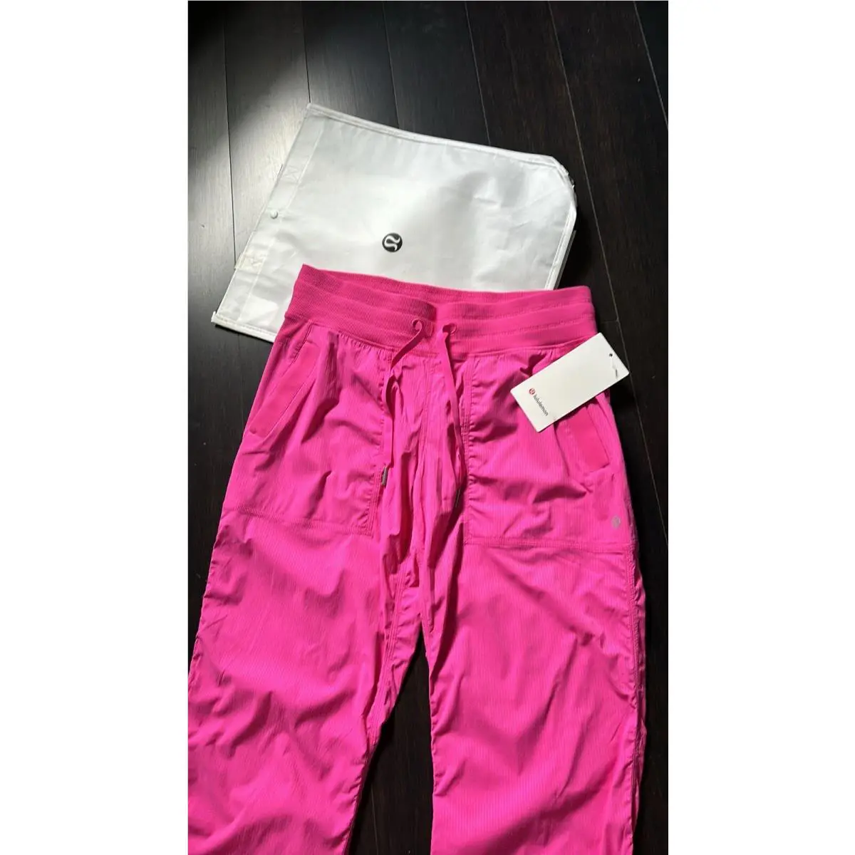 Lululemon clothing - Sonic Pink 1