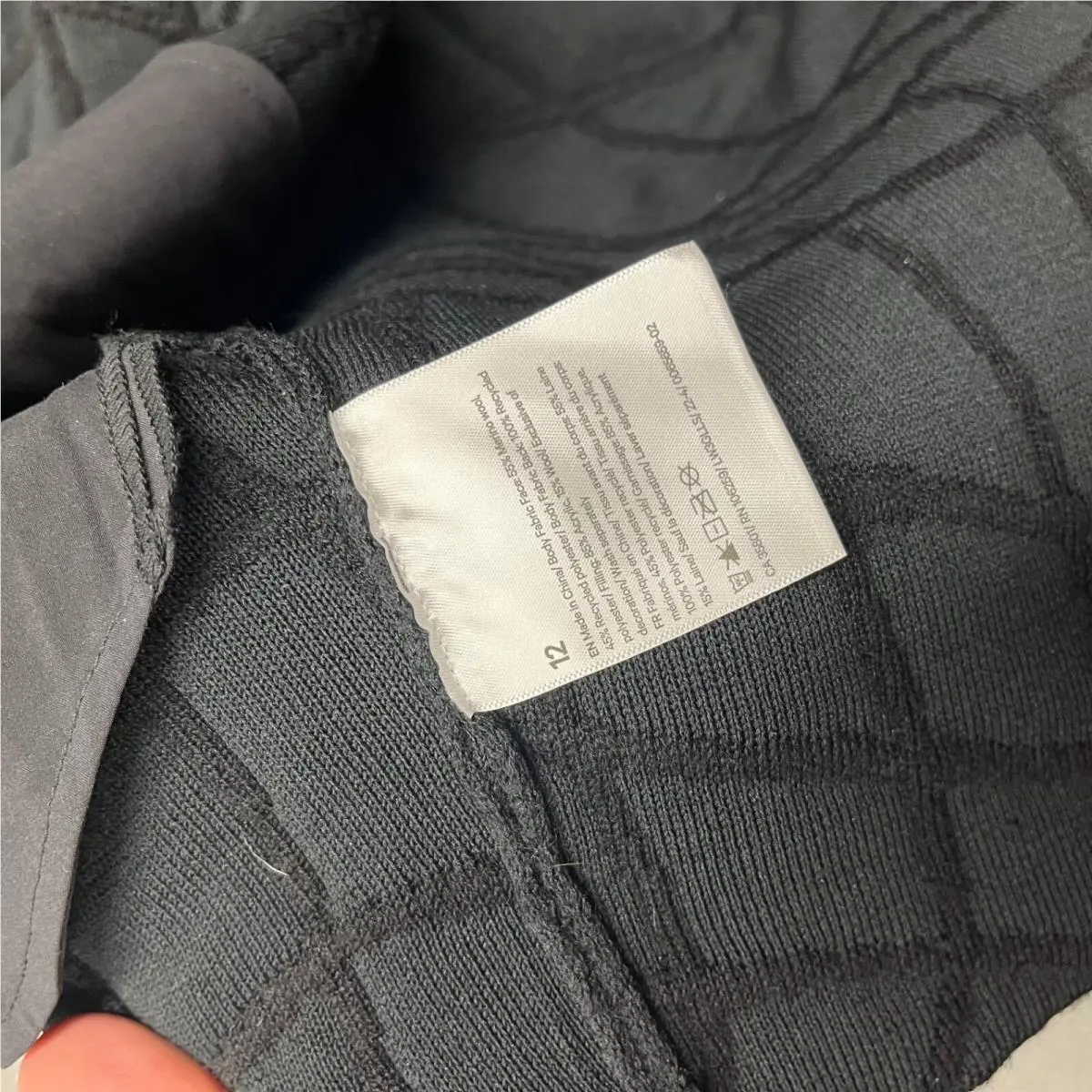 Lululemon clothing - Black 8