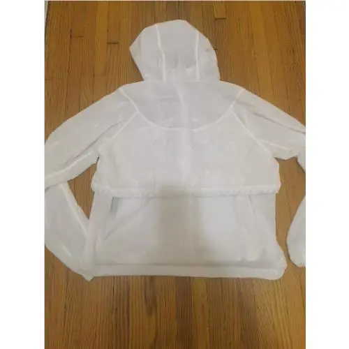 Lululemon clothing - White 4