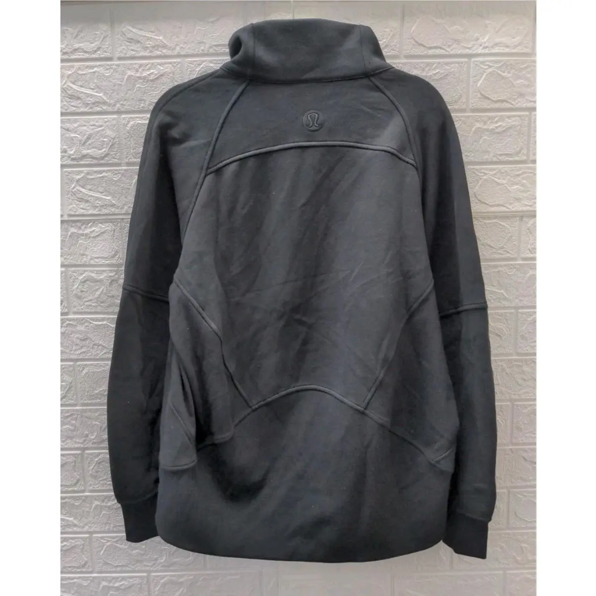 Lululemon clothing - Black 1