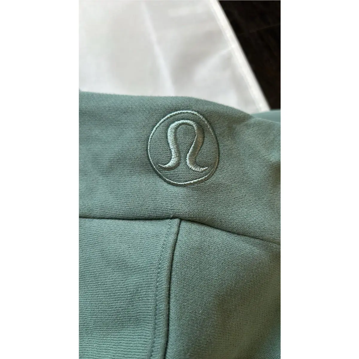 Lululemon clothing - Green 3