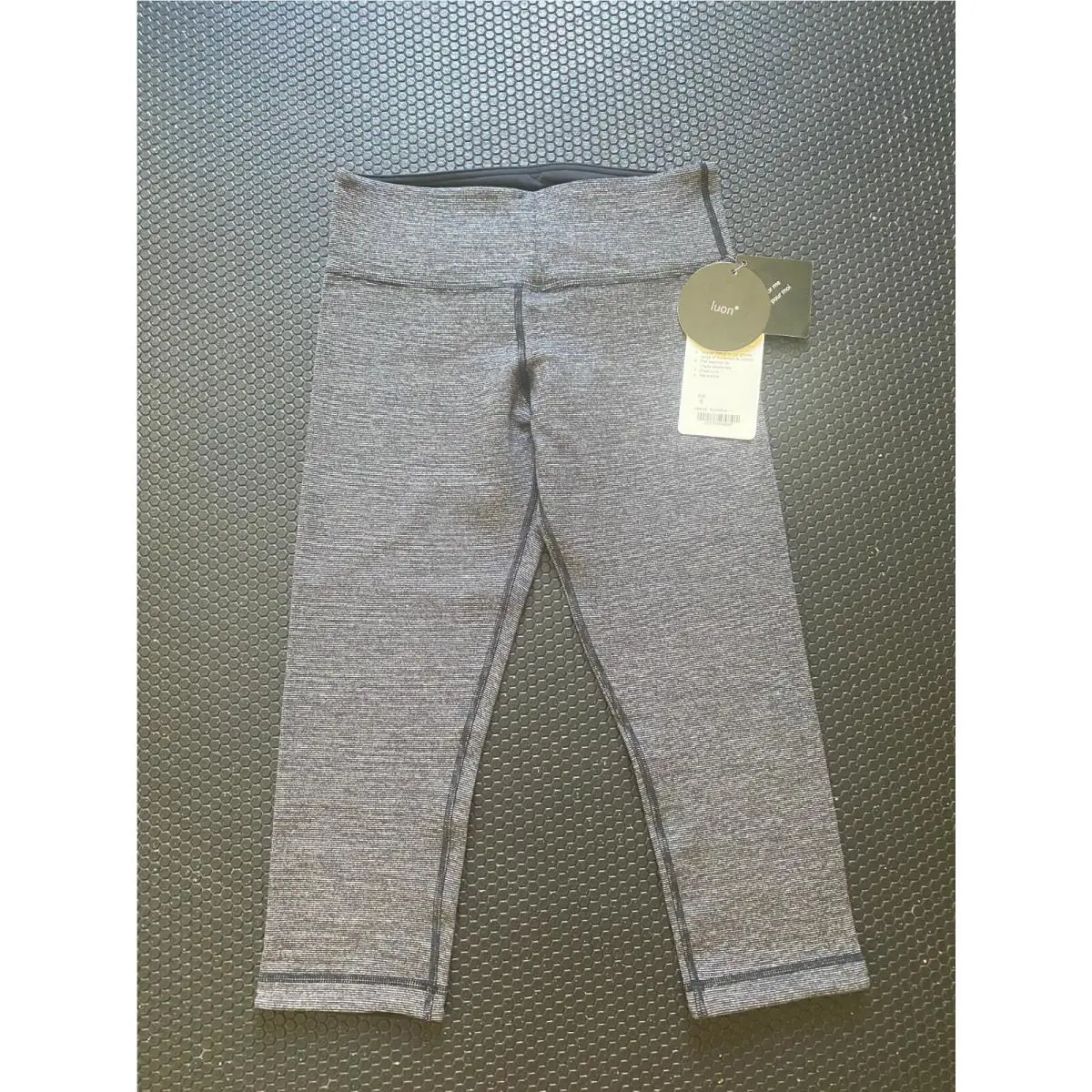 Lululemon clothing - Black 2