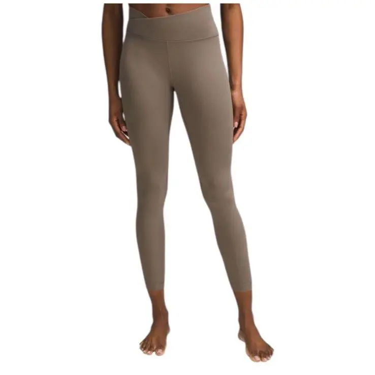 Lululemon clothing - Nomad 1