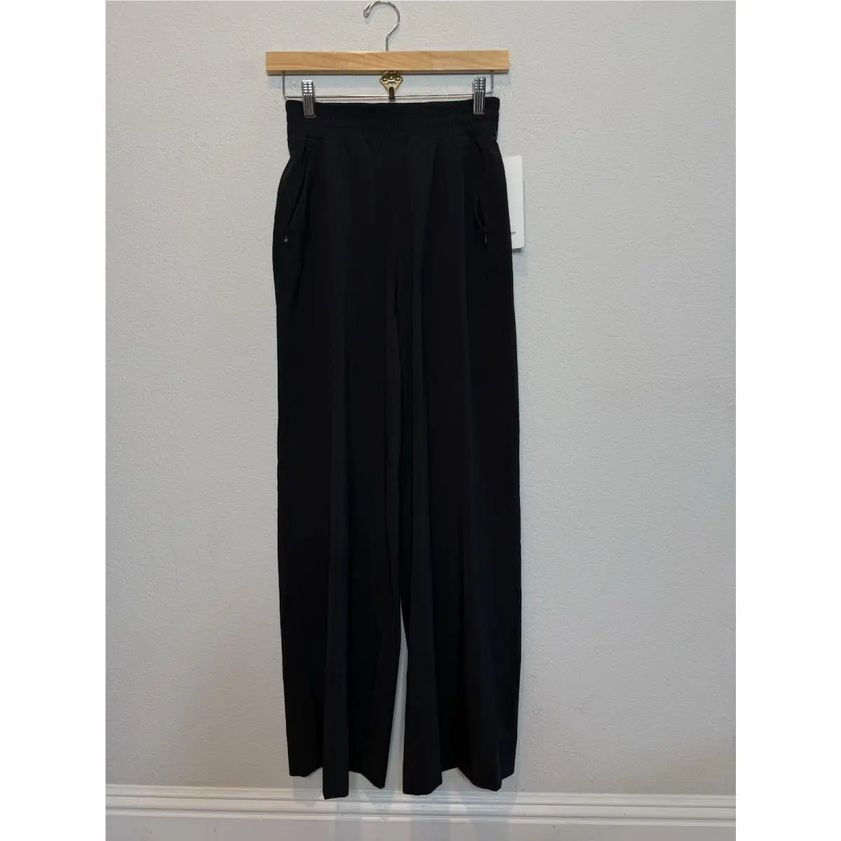 Lululemon Swift Wide-leg Pants Black Elastic Waist Pockets Quick Dry Women