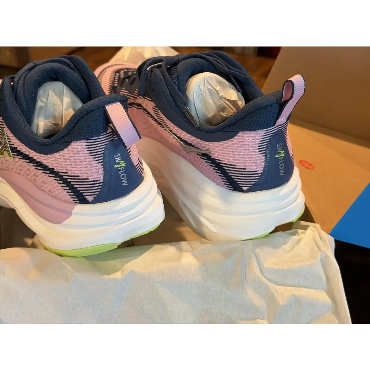 Hoka shoes - Hoka One One Skyflow - One One Skyflow - 1155113-MTW - Pink 5